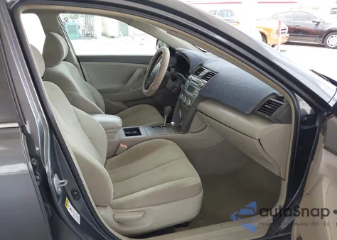 2007 Toyota Camry Le z USA, uszkodzony, nr VIN 4T1BE46K77U538994